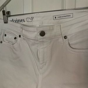 Vineyard Vines women’s white jeans